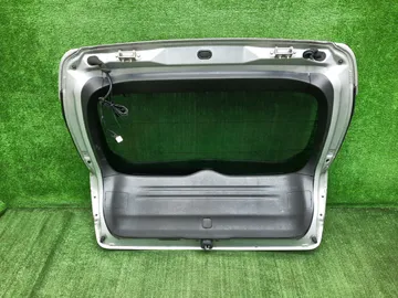 ДВЕРЬ ПЯТАЯ НА SUBARU IMPREZA GH8
