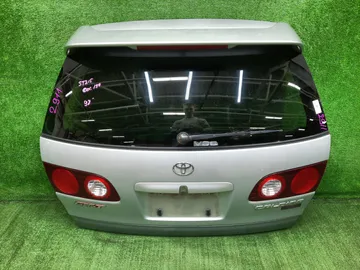 ДВЕРЬ ПЯТАЯ НА TOYOTA CALDINA ST215
