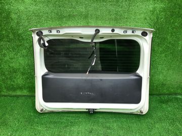 ДВЕРЬ ПЯТАЯ НА NISSAN NOTE E11