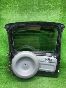 ДВЕРЬ ПЯТАЯ НА TOYOTA FUNCARGO NCP25