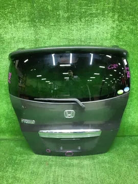 ДВЕРЬ ПЯТАЯ НА HONDA FREED GB4