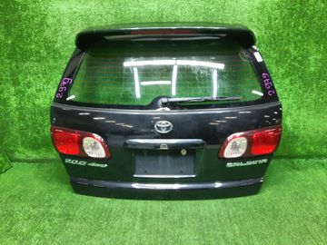 ДВЕРЬ ПЯТАЯ НА TOYOTA CALDINA ST215