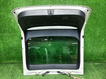 ДВЕРЬ ПЯТАЯ НА TOYOTA PRIUS NHW20