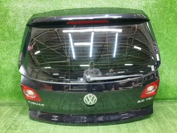 ДВЕРЬ ПЯТАЯ НА VOLKSWAGEN TIGUAN 5N1