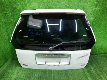 ДВЕРЬ ПЯТАЯ НА MITSUBISHI CHARIOT GRANDIS N84W