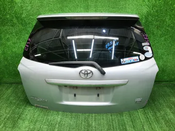 ДВЕРЬ ПЯТАЯ НА TOYOTA COROLLA FIELDER NZE141G