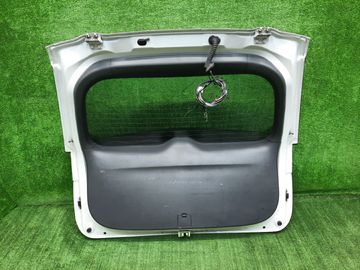 ДВЕРЬ ПЯТАЯ НА MITSUBISHI OUTLANDER GG2W