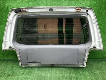 ДВЕРЬ ПЯТАЯ НА SUBARU FORESTER SF5