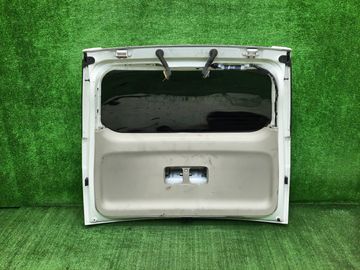 ДВЕРЬ ПЯТАЯ НА TOYOTA ISIS ZGM10G