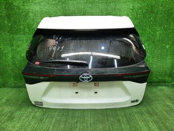 ДВЕРЬ ПЯТАЯ НА TOYOTA YARIS CROSS MXPJ10