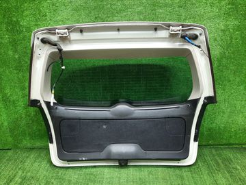 ДВЕРЬ ПЯТАЯ НА SUBARU LEGACY BP5