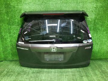 ДВЕРЬ ПЯТАЯ НА HONDA STREAM RN6