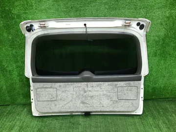 ДВЕРЬ ПЯТАЯ НА TOYOTA MARK II QUALIS MCV21W