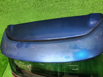 ДВЕРЬ ПЯТАЯ НА SUBARU LEGACY BH5