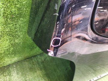 ДВЕРЬ ПЯТАЯ НА MAZDA TRIBUTE EPFW