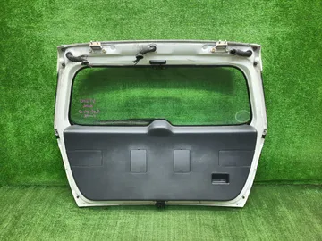 ДВЕРЬ ПЯТАЯ НА TOYOTA CALDINA ST210G