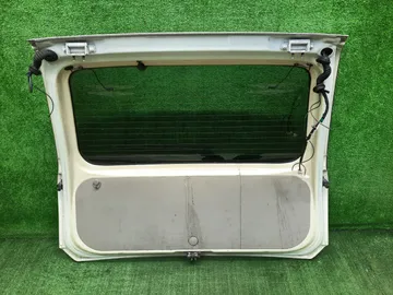 ДВЕРЬ ПЯТАЯ НА NISSAN X-TRAIL T30