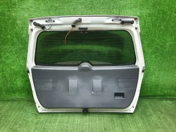 ДВЕРЬ ПЯТАЯ НА TOYOTA CALDINA ST210