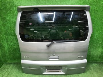 ДВЕРЬ ПЯТАЯ НА NISSAN SERENA PC24