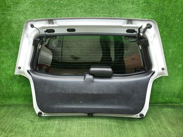 ДВЕРЬ ПЯТАЯ НА MAZDA TRIBUTE EP3W