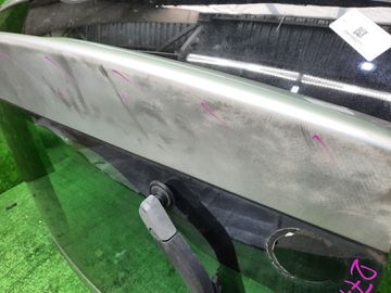 ДВЕРЬ ПЯТАЯ НА TOYOTA PRIUS NHW20