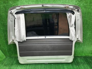 ДВЕРЬ ПЯТАЯ НА TOYOTA HIACE KZH100G