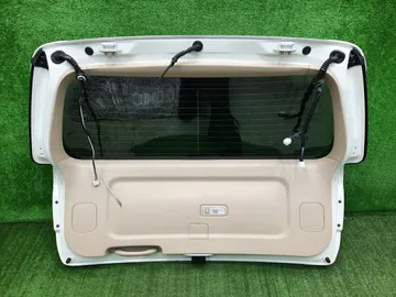 ДВЕРЬ ПЯТАЯ НА TOYOTA IPSUM ACM21W