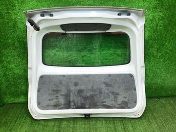 ДВЕРЬ ПЯТАЯ НА NISSAN AD Y12