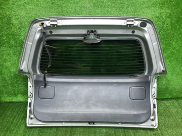 ДВЕРЬ ПЯТАЯ НА NISSAN WINGROAD Y11