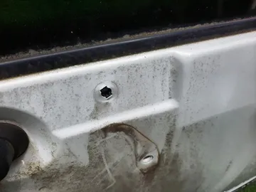 ДВЕРЬ ПЯТАЯ НА SUZUKI GRAND ESCUDO TX92W