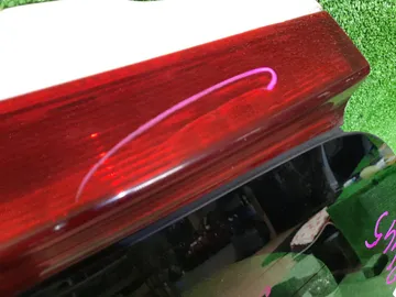 ДВЕРЬ ПЯТАЯ НА HONDA STREAM RN1