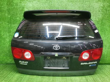 ДВЕРЬ ПЯТАЯ НА TOYOTA CALDINA ST210