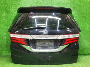 ДВЕРЬ ПЯТАЯ НА HONDA ODYSSEY RC1