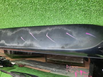 ДВЕРЬ ПЯТАЯ НА SUZUKI ESCUDO TD54W