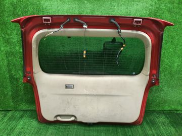 ДВЕРЬ ПЯТАЯ НА MAZDA MPV LW3W