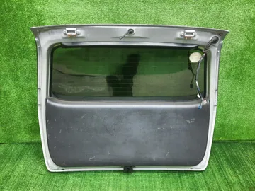 ДВЕРЬ ПЯТАЯ НА TOYOTA COROLLA FIELDER NZE121G