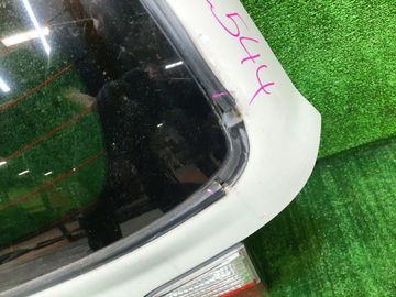 ДВЕРЬ ПЯТАЯ НА NISSAN PRIMERA P11