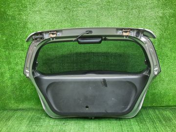 ДВЕРЬ ПЯТАЯ НА HONDA FIT GD1