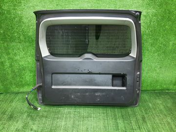 ДВЕРЬ ПЯТАЯ НА SUZUKI ESCUDO TDA4W