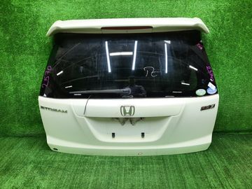 ДВЕРЬ ПЯТАЯ НА HONDA STREAM RN9