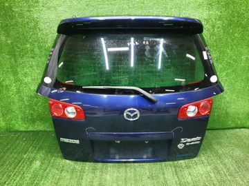 ДВЕРЬ ПЯТАЯ НА MAZDA DEMIO DY3W