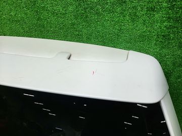 ДВЕРЬ ПЯТАЯ НА MITSUBISHI CHARIOT GRANDIS N84W