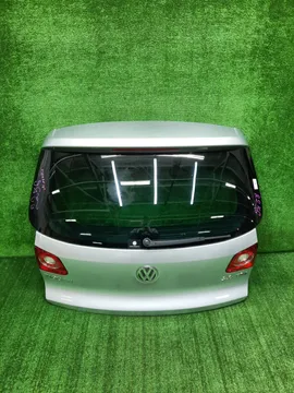 ДВЕРЬ ПЯТАЯ НА VOLKSWAGEN TIGUAN 5N1