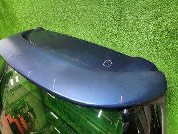 ДВЕРЬ ПЯТАЯ НА SUBARU LEGACY BH5