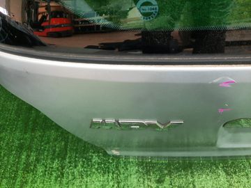 ДВЕРЬ ПЯТАЯ НА MAZDA MPV LWEW