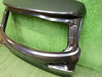 ДВЕРЬ ПЯТАЯ НА TOYOTA COROLLA CROSS ZSG10