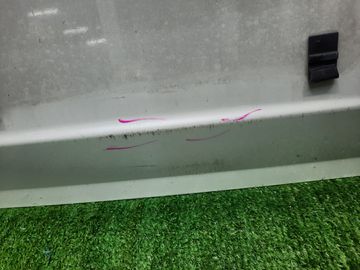 ДВЕРЬ ПЯТАЯ НА NISSAN ELGRAND AVWE50