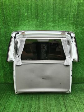 ДВЕРЬ ПЯТАЯ НА NISSAN ELGRAND AVWE50