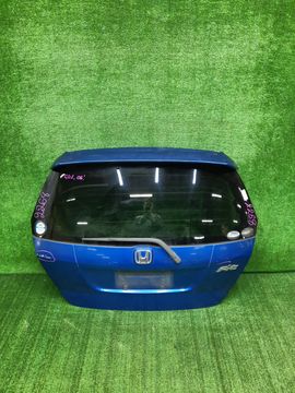 ДВЕРЬ ПЯТАЯ НА HONDA FIT GD1