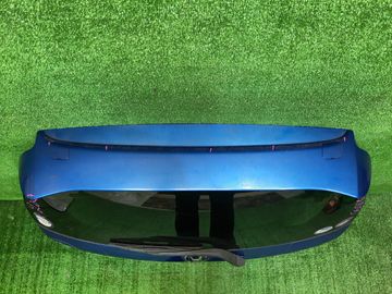 ДВЕРЬ ПЯТАЯ НА HONDA FIT GD1